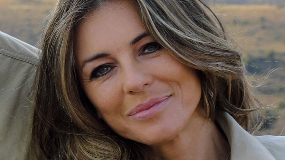 Elizabeth Hurley portrait