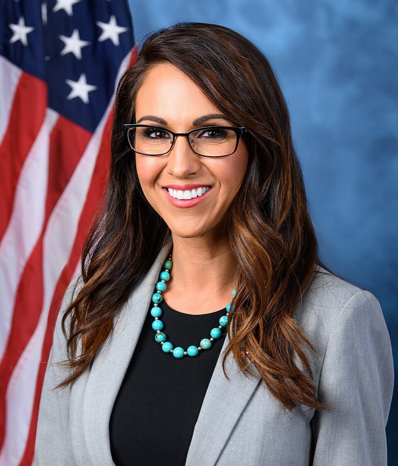 Lauren Boebert official congressional portrait
