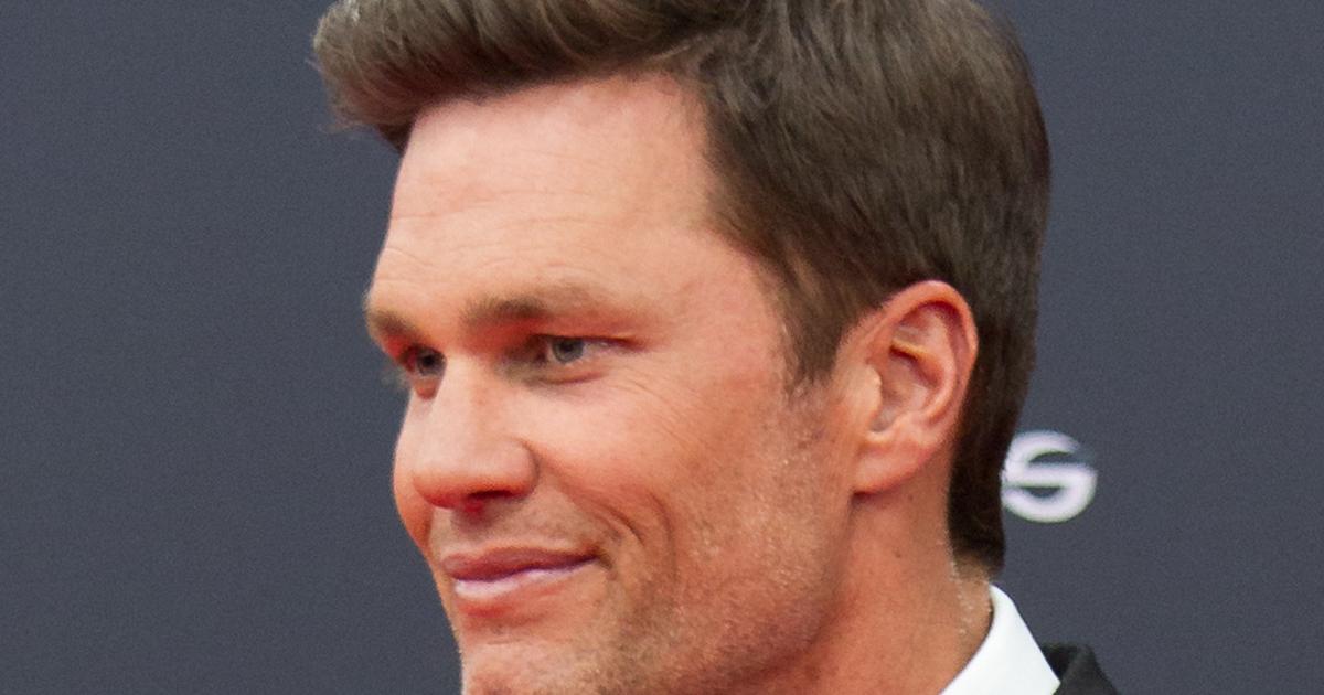 Tom Brady arriving on red carpet